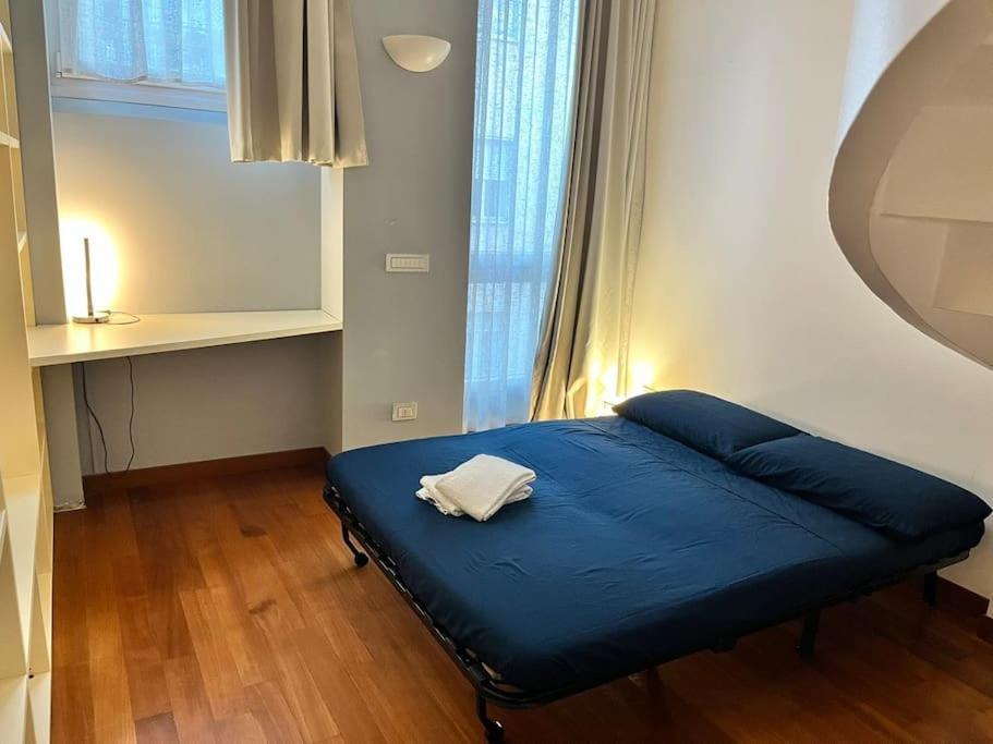 Appartamento Chicco In Zona Elegante Milánó Kültér fotó